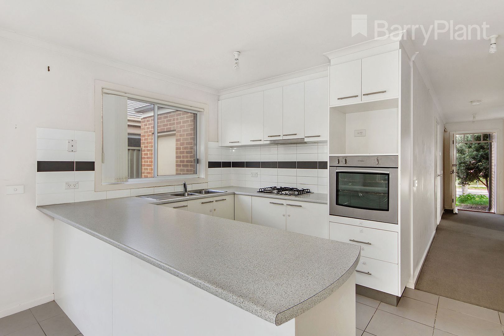 1 Duncombe Park Way, Deer Park VIC 3023, Image 1