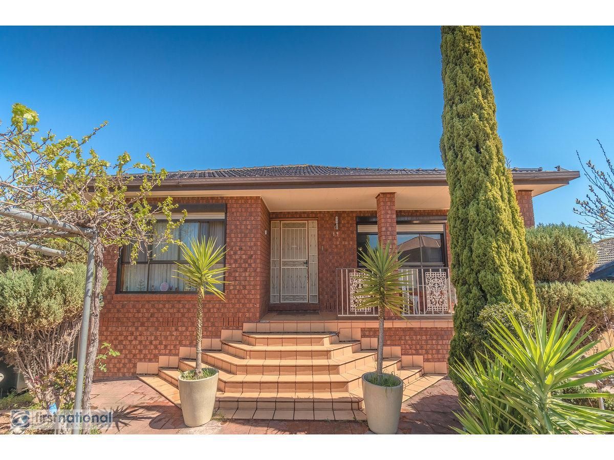 19 Nicholson Crescent, Meadow Heights VIC 3048, Image 1