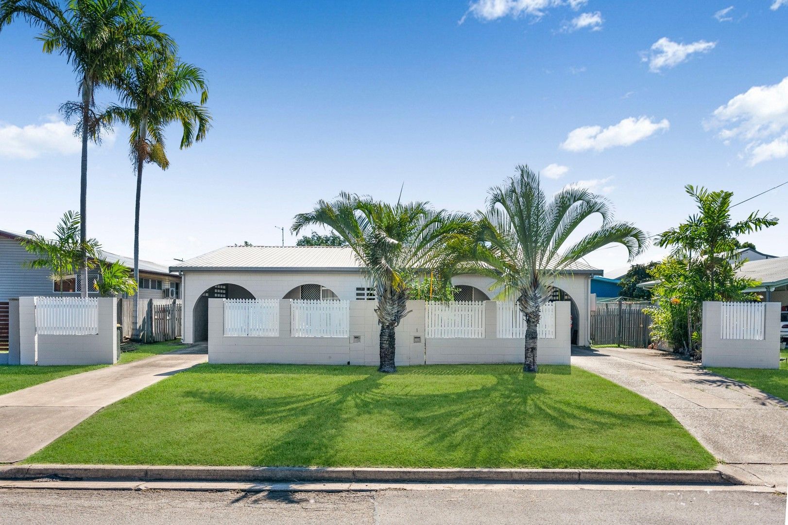4 bedrooms Semi-Detached in 21 Jannila Avenue CRANBROOK QLD, 4814
