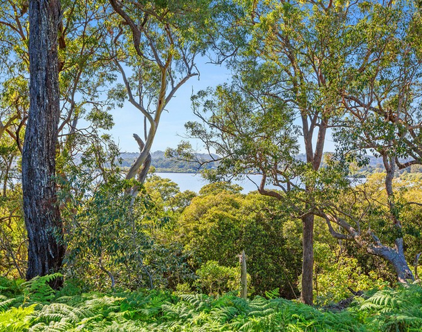 9 Bay Drive, Russell Island QLD 4184