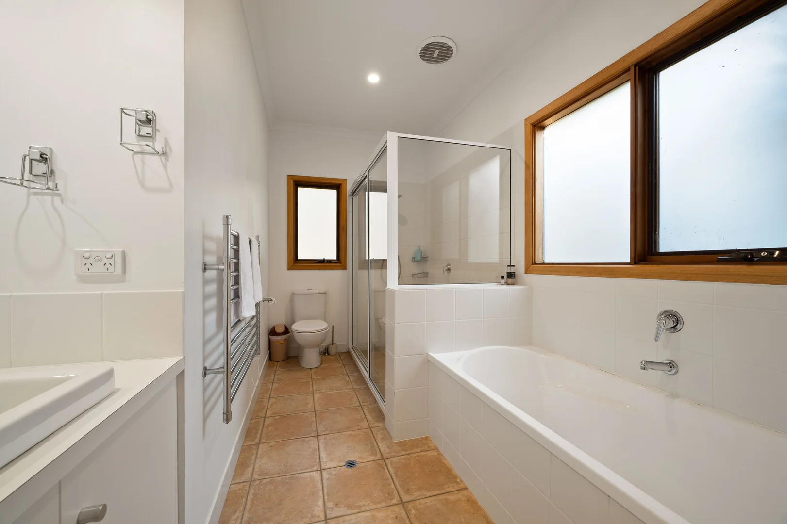 Additional image 18 of 215 Mount Buffalo Road, Porepunkah VIC 3740