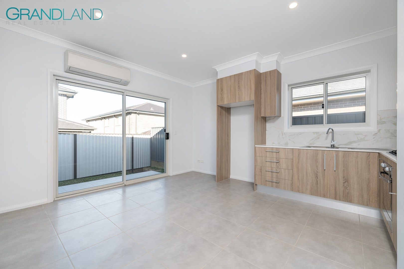 2 bedrooms Apartment / Unit / Flat in Flat 1/ Lot 246 Nivelle Road EDMONDSON PARK NSW, 2174