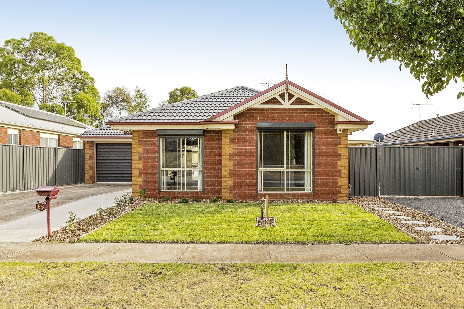 55 Charlotte Crescent, Wyndham Vale VIC 3024 House For Rent 400