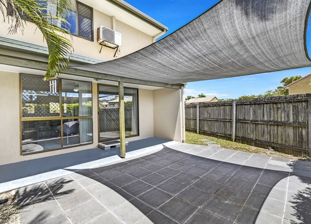 11/111 Little Usher Avenue, Labrador QLD 4215