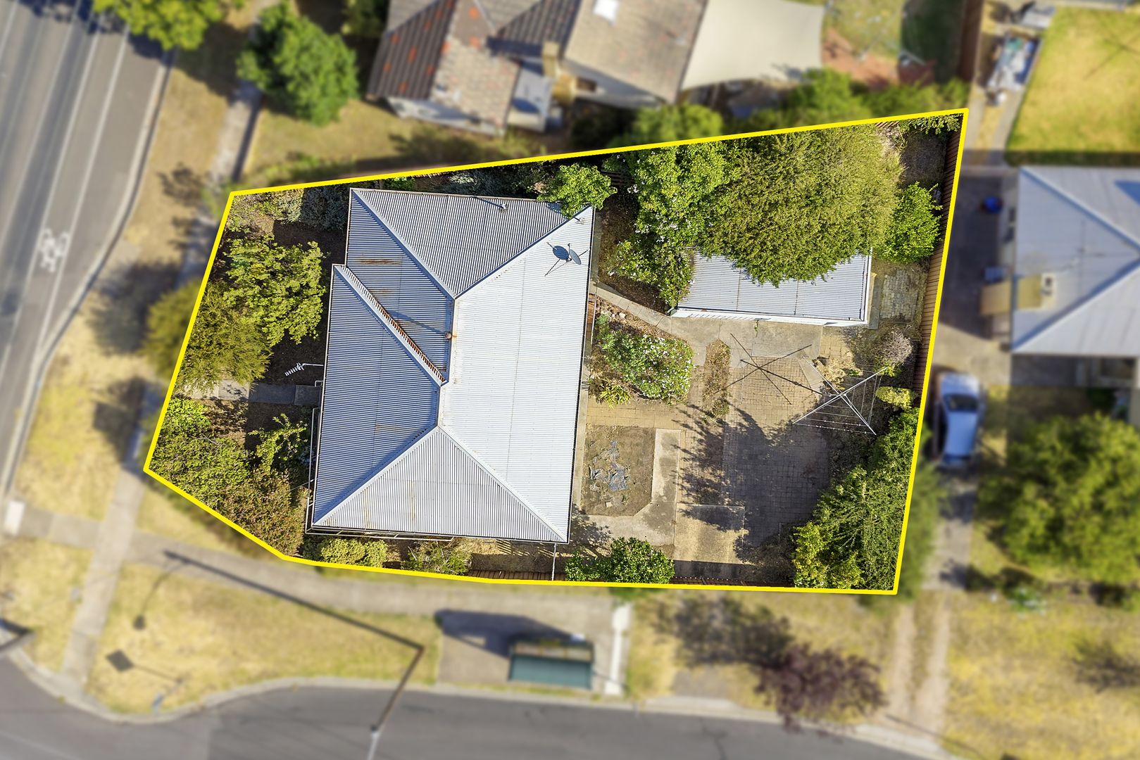 21 Sandhurst Road, California Gully VIC 3556