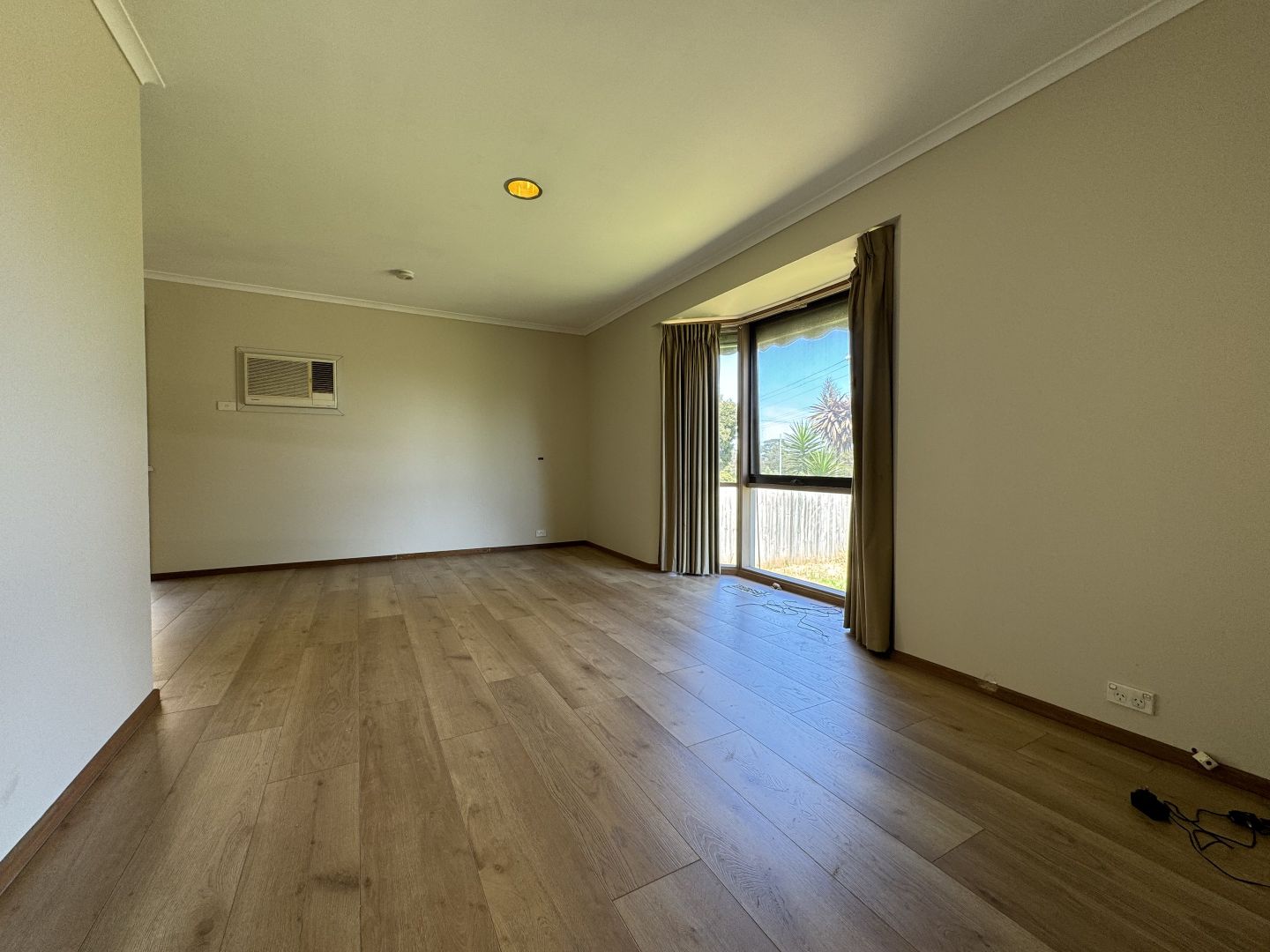 4 Andersons Creek Rd, Doncaster East VIC 3109 House For Rent 580