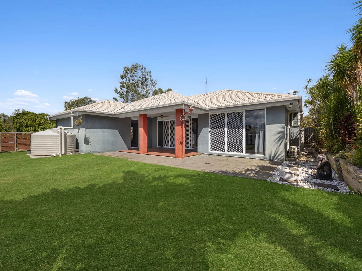 Additional image 16 of 19 Quinn Close, Augustine Heights QLD 4300