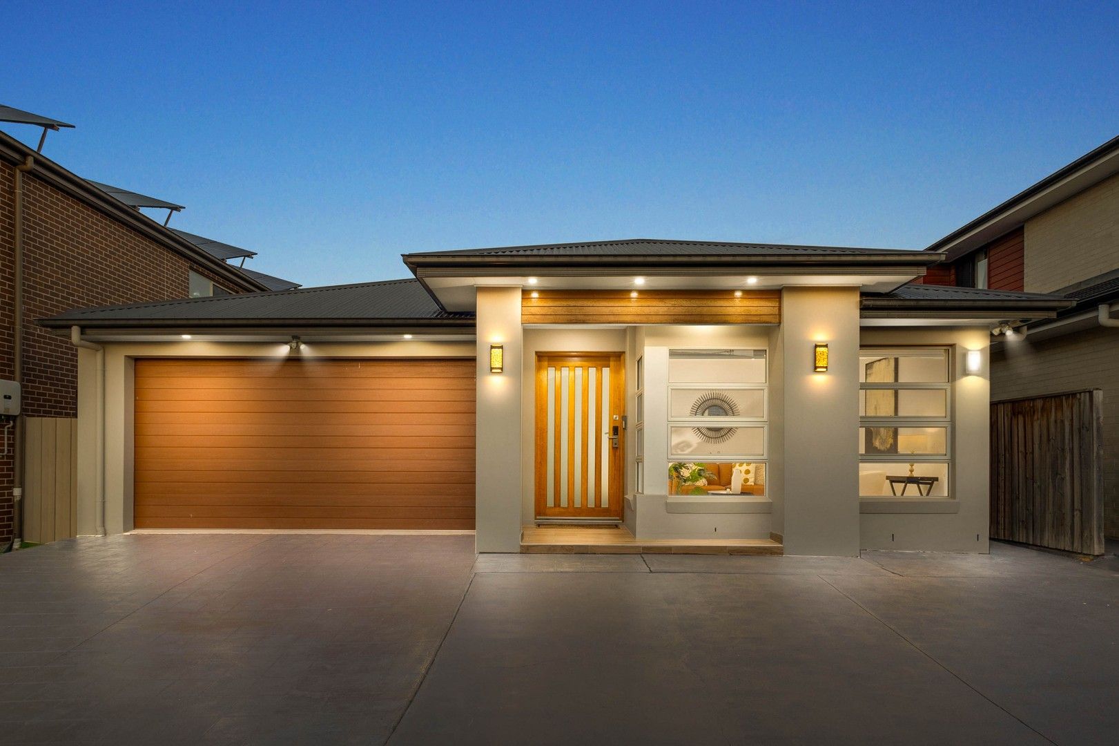 4 bedrooms House in 27 Madeline Circuit SCHOFIELDS NSW, 2762