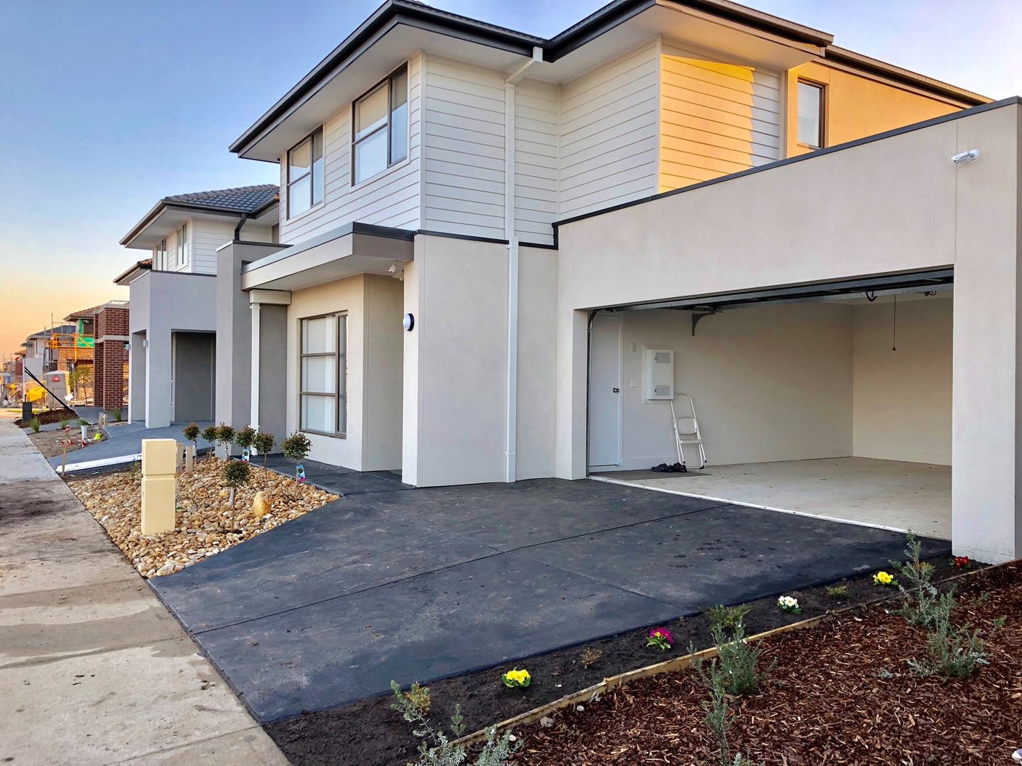 131 Thoroughbred Drive, Clyde North VIC 3978, Image 1