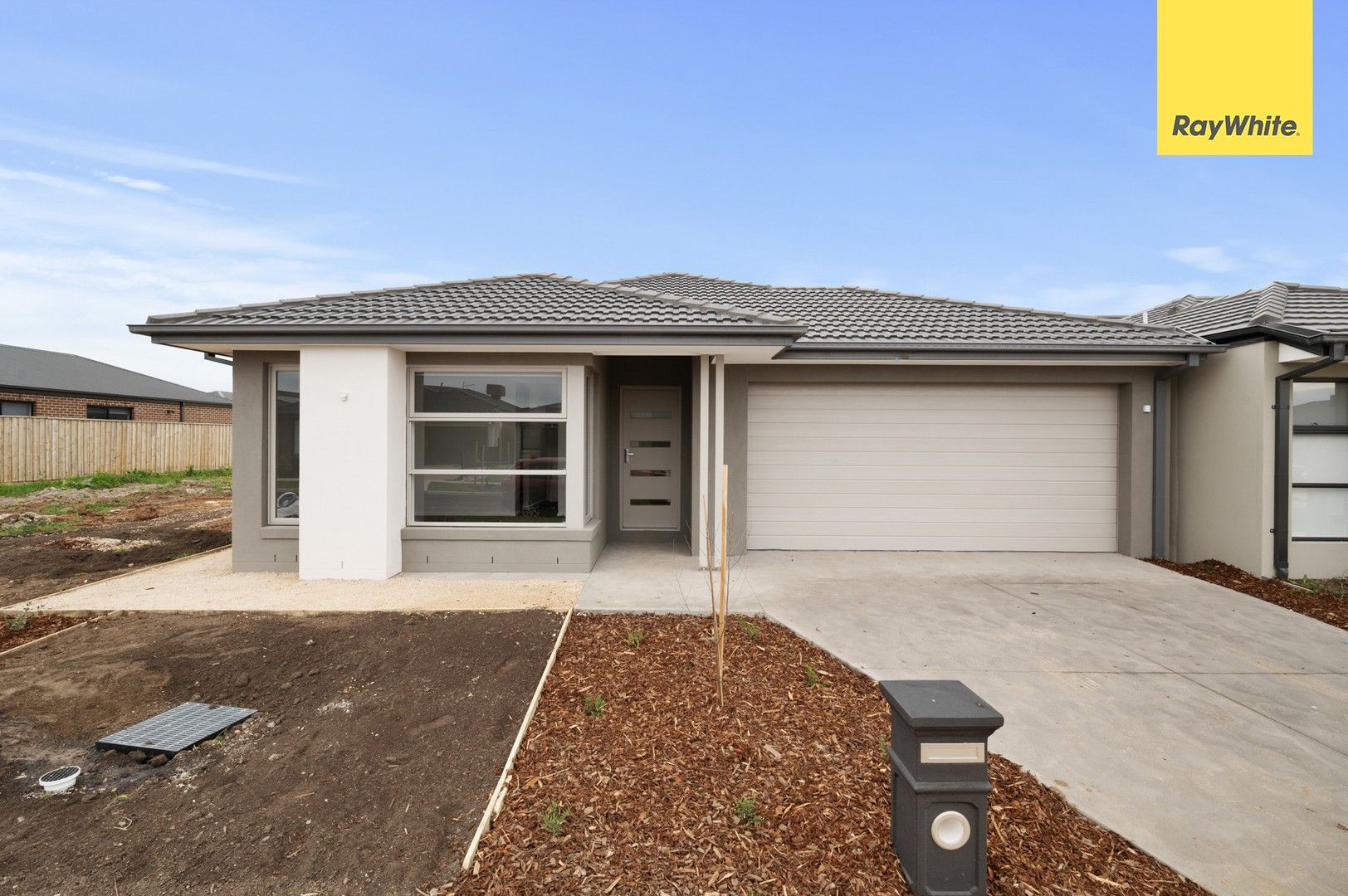 4 bedrooms House in 23 Eshal Crescent WYNDHAM VALE VIC, 3024