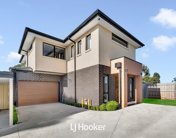 2/4 Andrew Street, Hampton Park VIC 3976