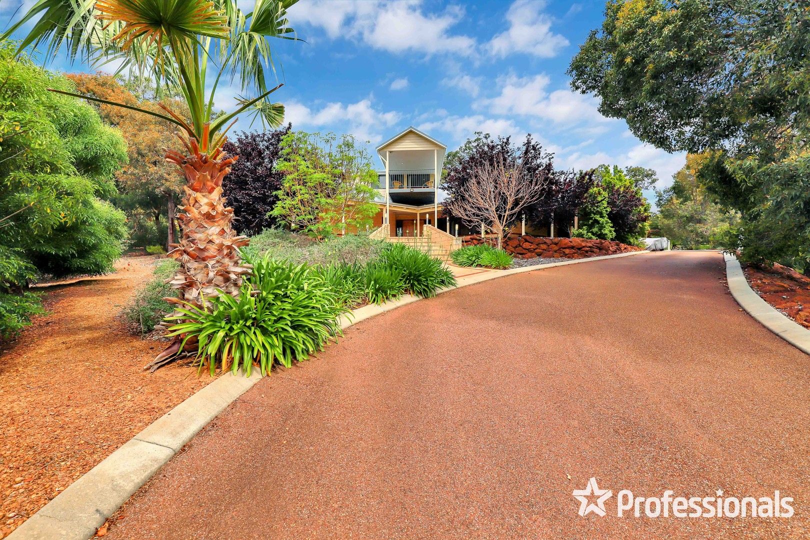 10 O'Neill Place, Bedfordale WA 6112, Image 0