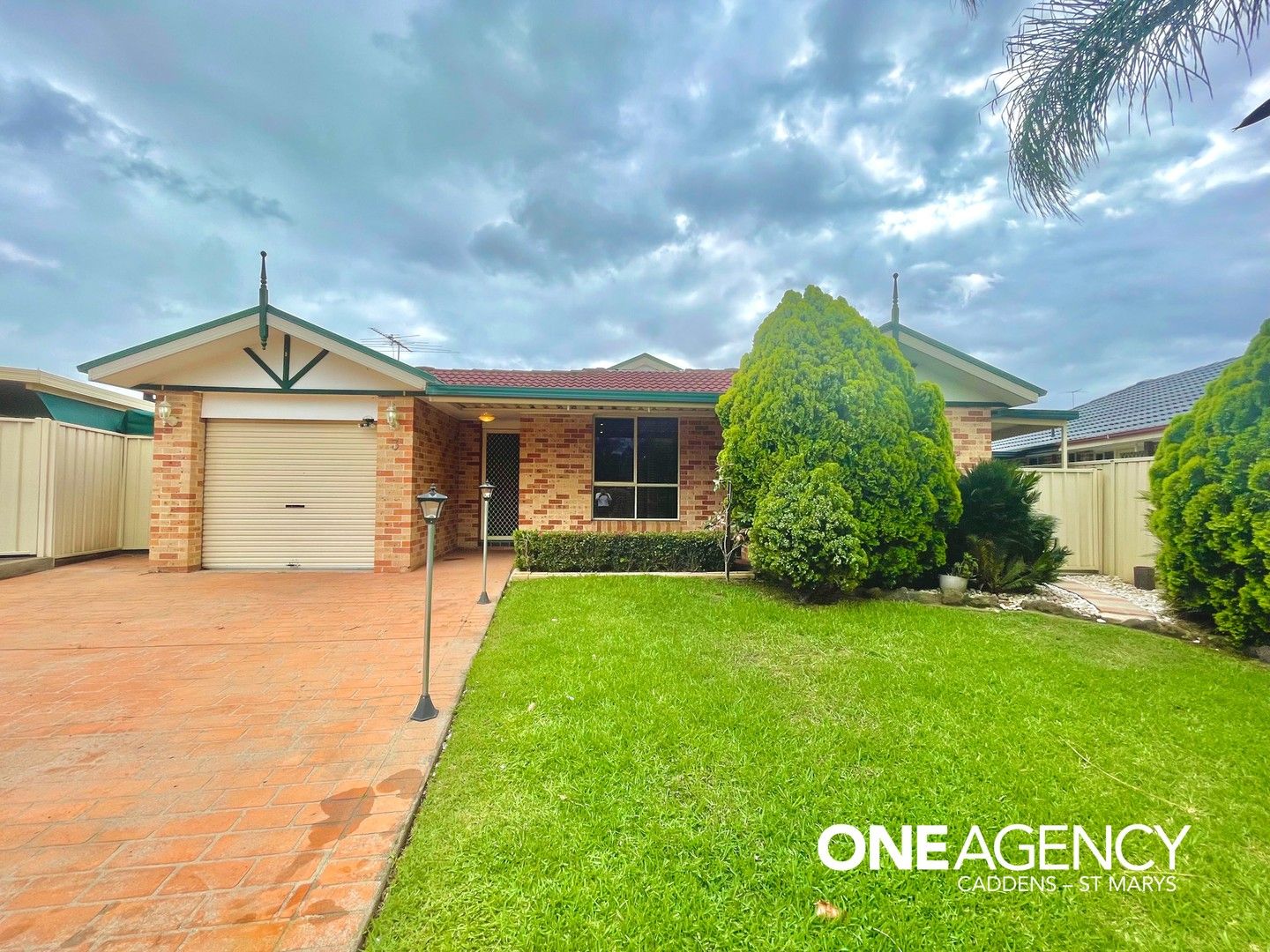 3 bedrooms House in 3 Pearra Way CLAREMONT MEADOWS NSW, 2747