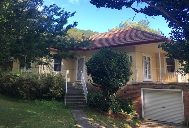 5 Normanhurst Road, Normanhurst NSW 2076