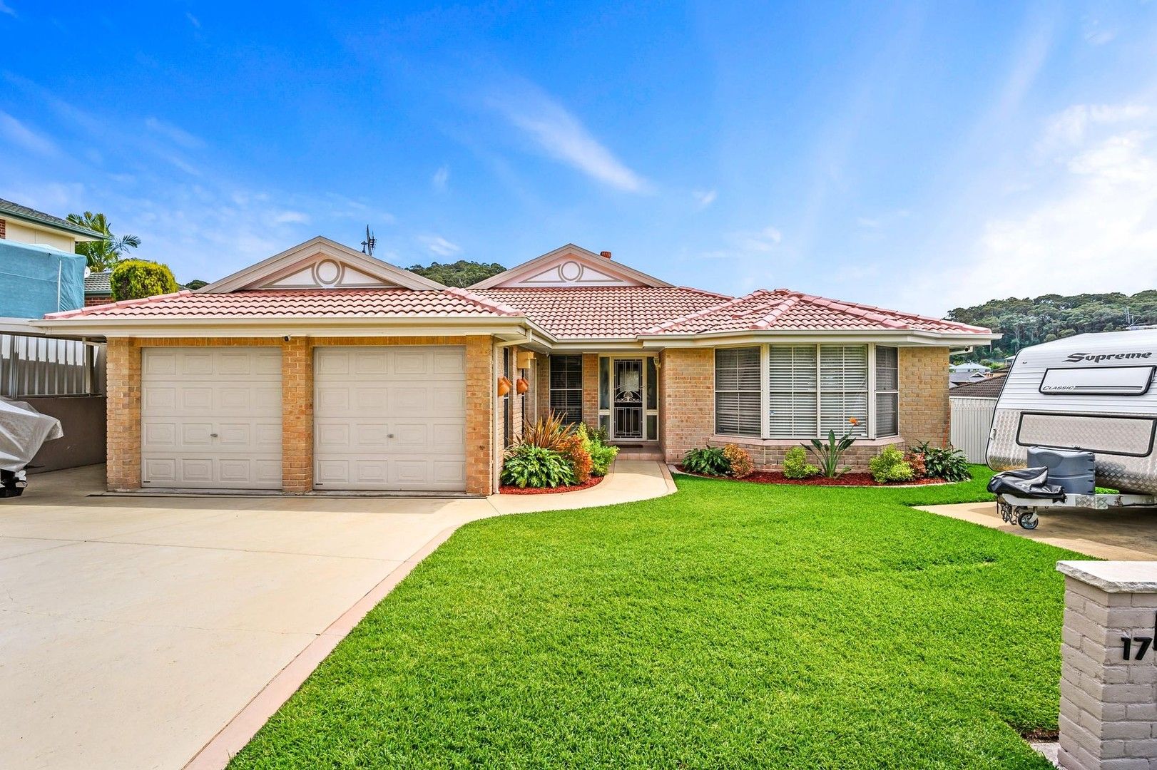 17 Pebble Beach Court, Belmont NSW 2280, Image 1