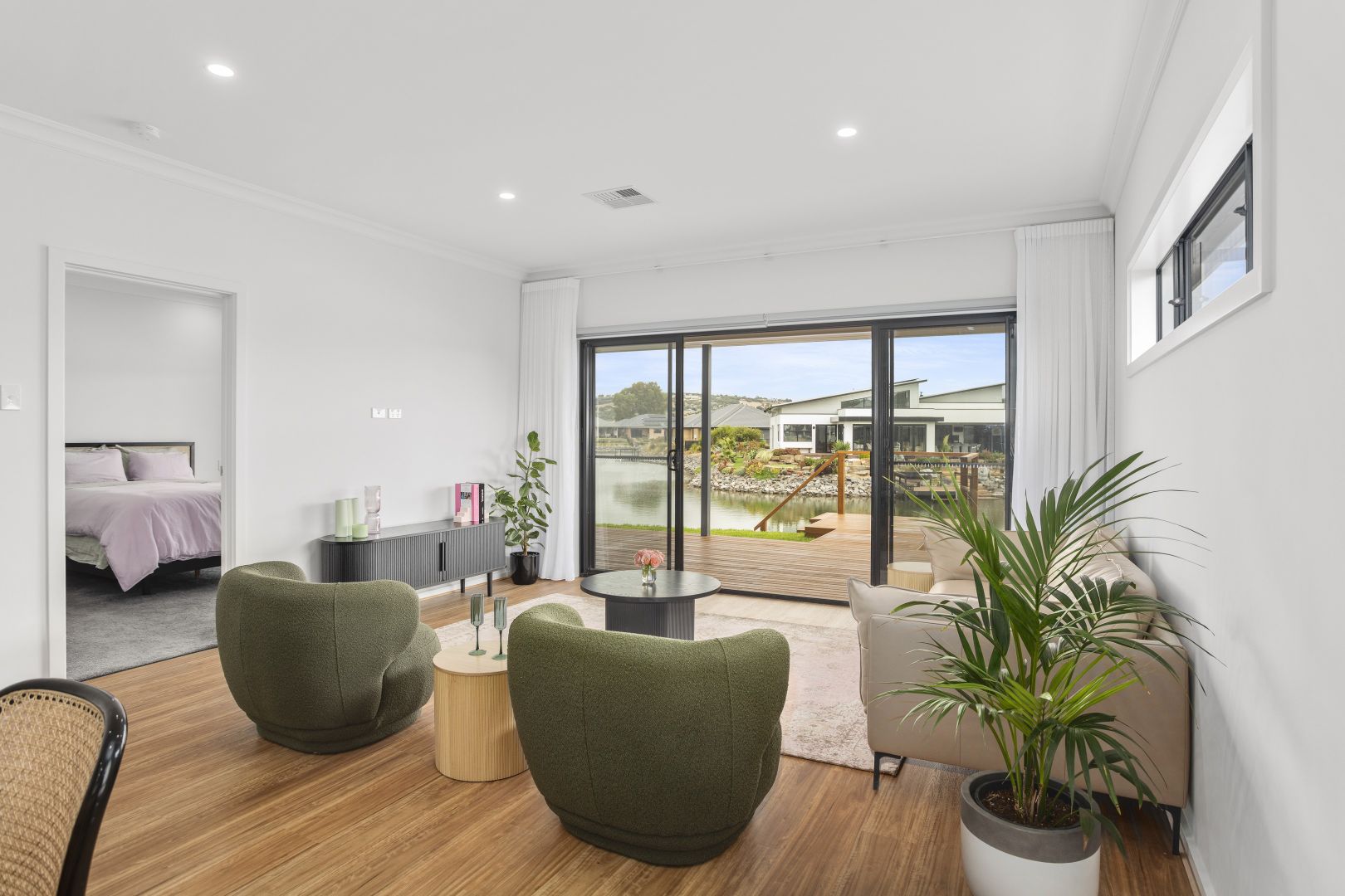 15 Harbour View Terrace, Victor Harbor SA 5211, Image 2