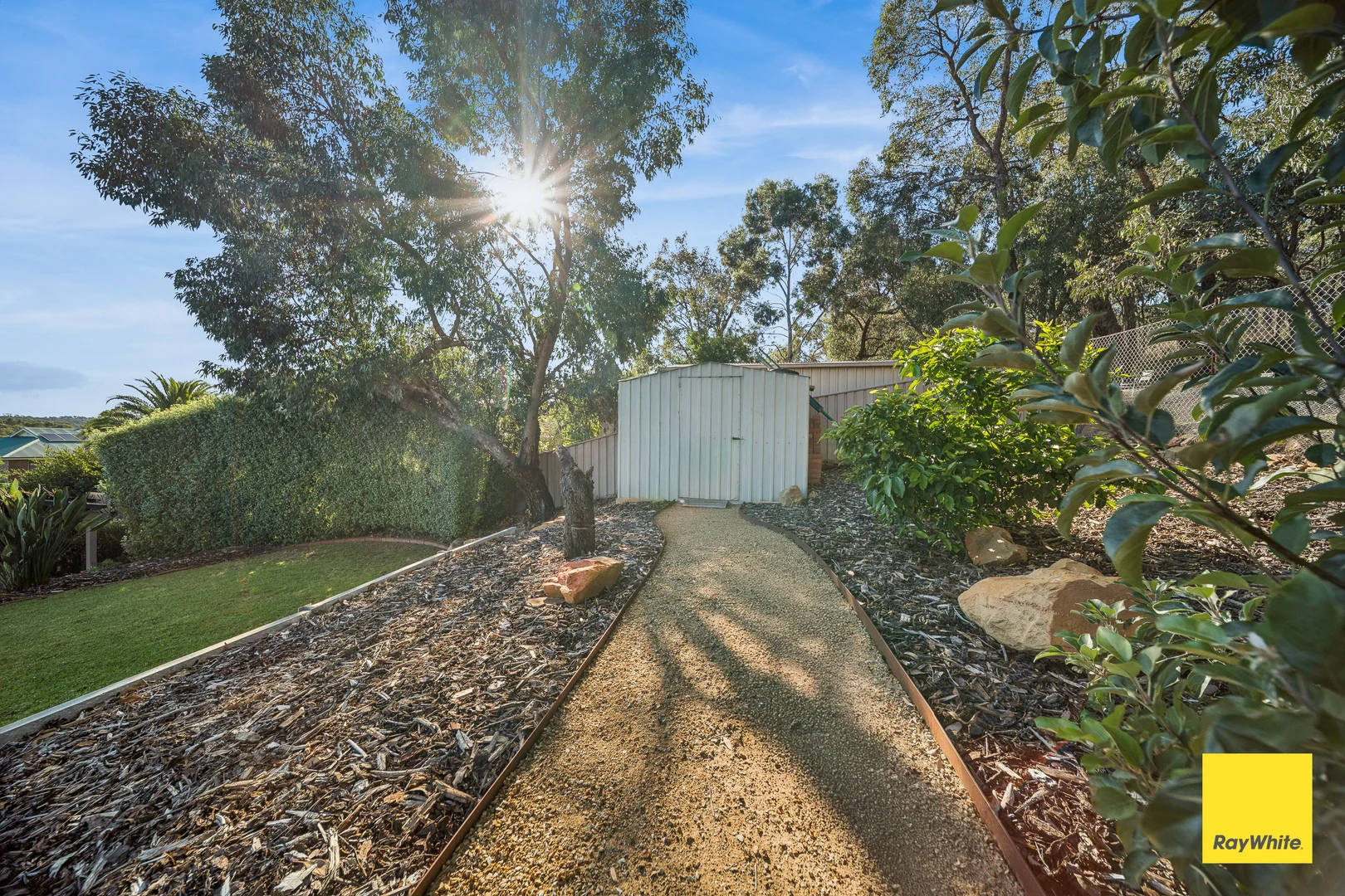 Additional image 22 of 43 Broad Parade, Spring Gully VIC 3550