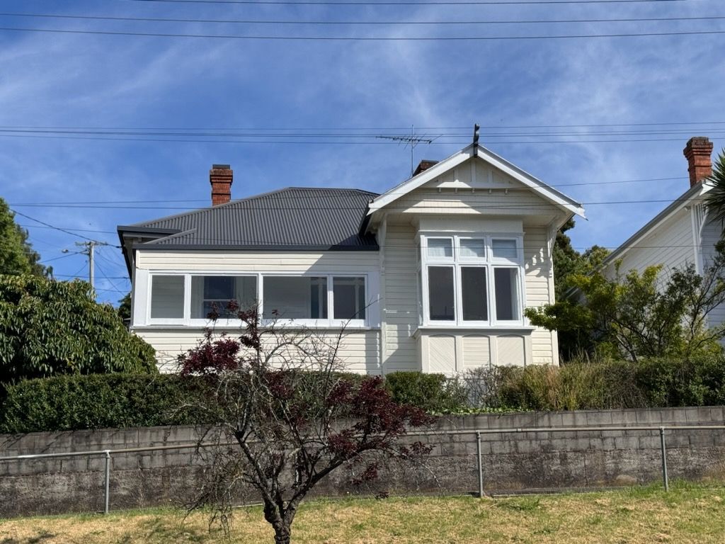 8 Howick Street, South Launceston TAS 7249 - House For Rent - $570 | Domain