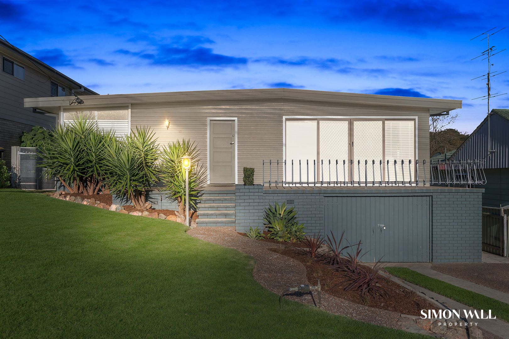 17 Clarence Street, Glendale NSW 2285, Image 1