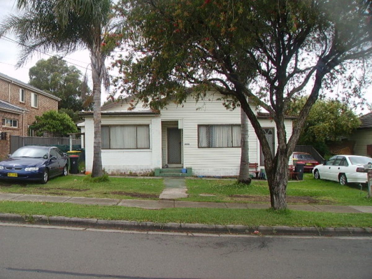 2/179 Edgar Street, Bankstown NSW 2200, Image 0
