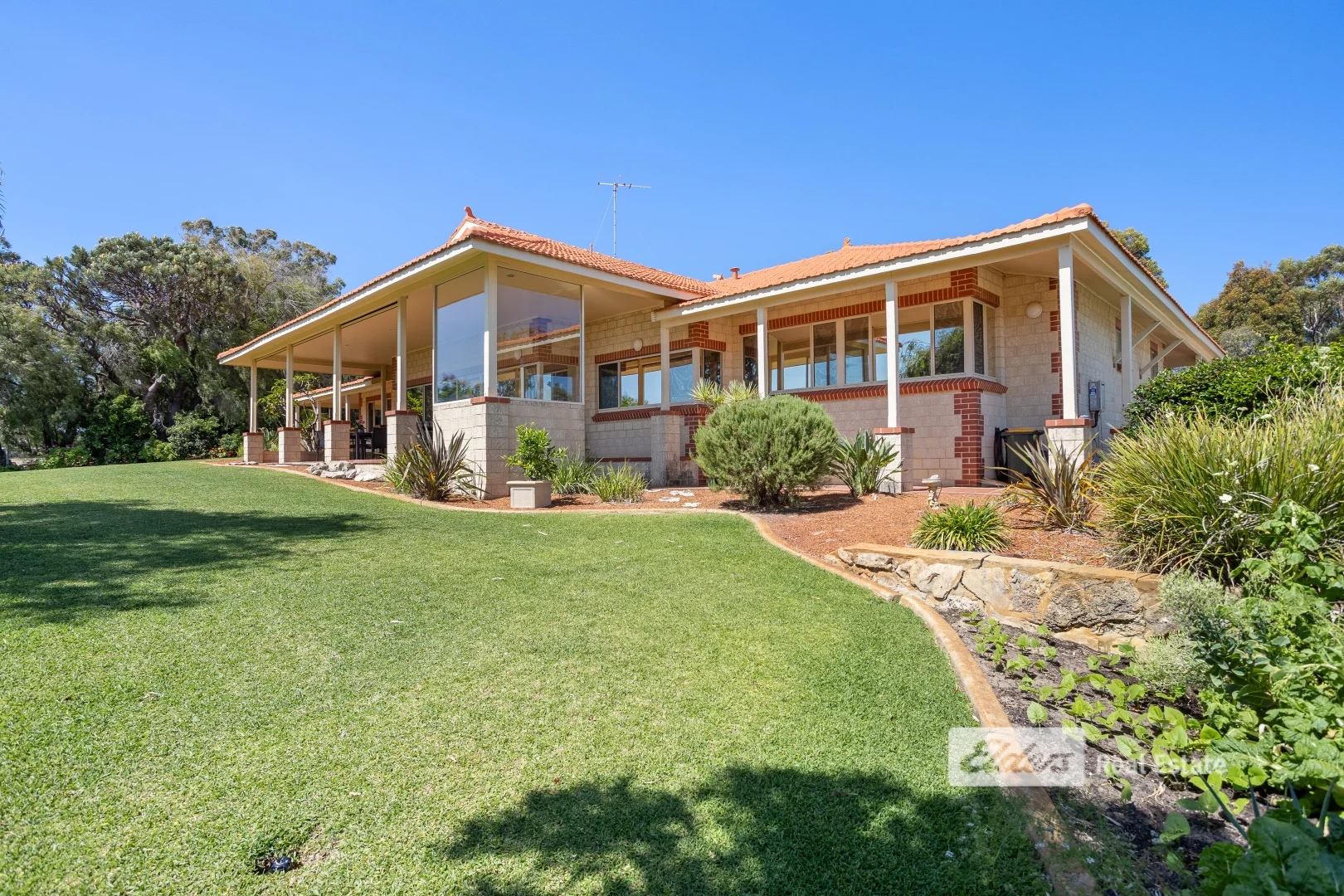 Additional image 31 of 21 Wildflower Way, Leschenault WA 6233
