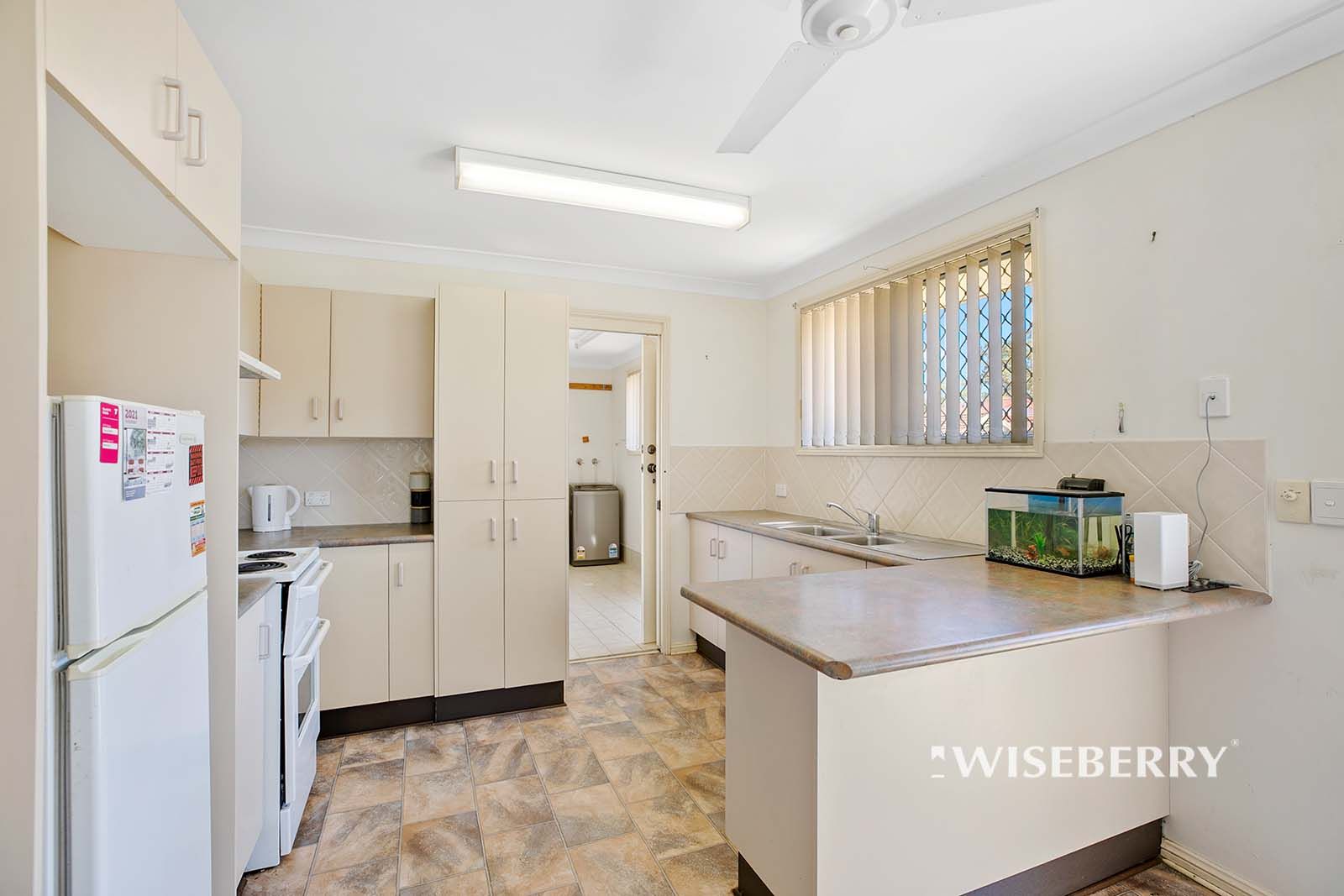 6a Esther Close, Gorokan NSW 2263, Image 1