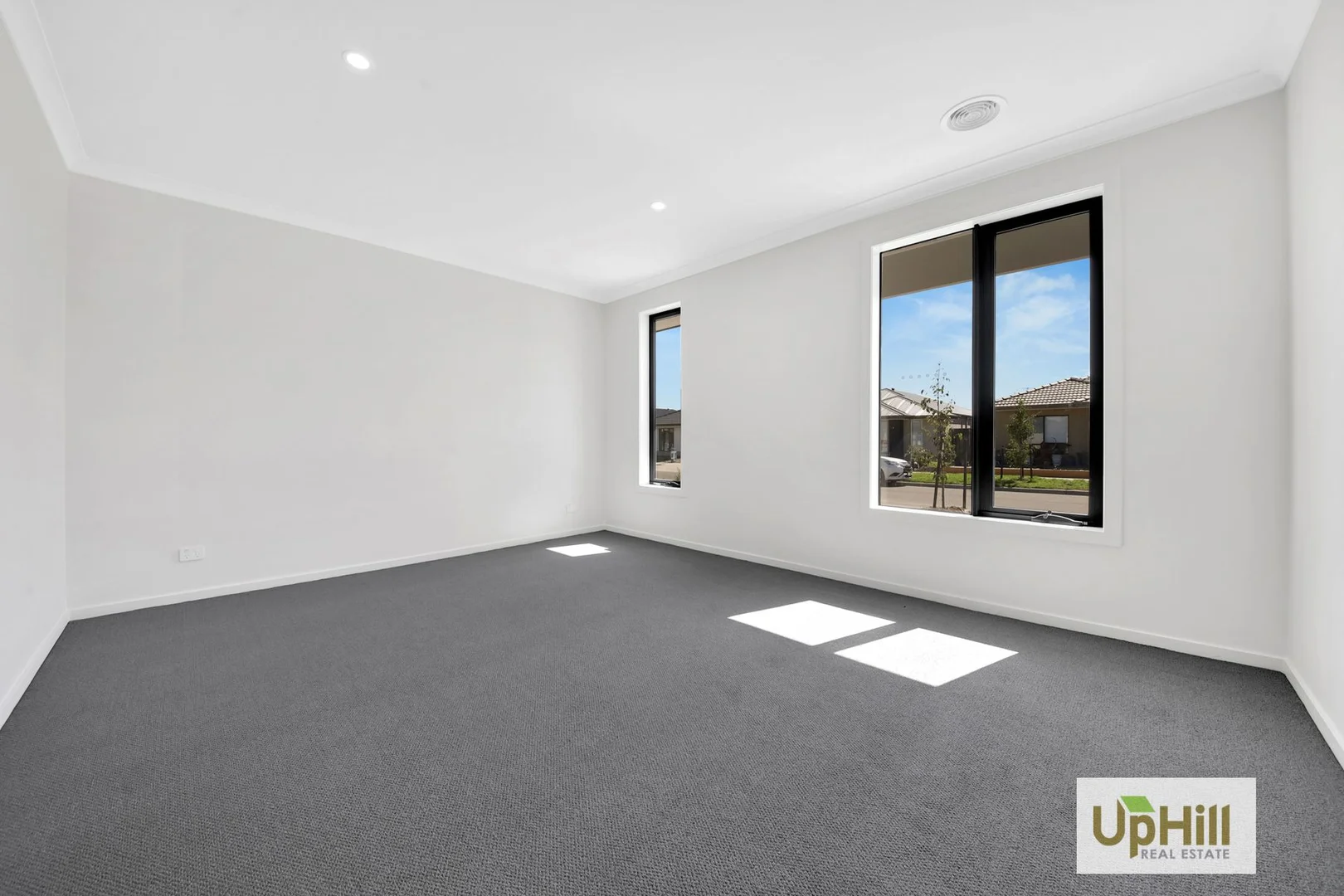 Additional image 3 of 16 Evora Road, Clyde VIC 3978