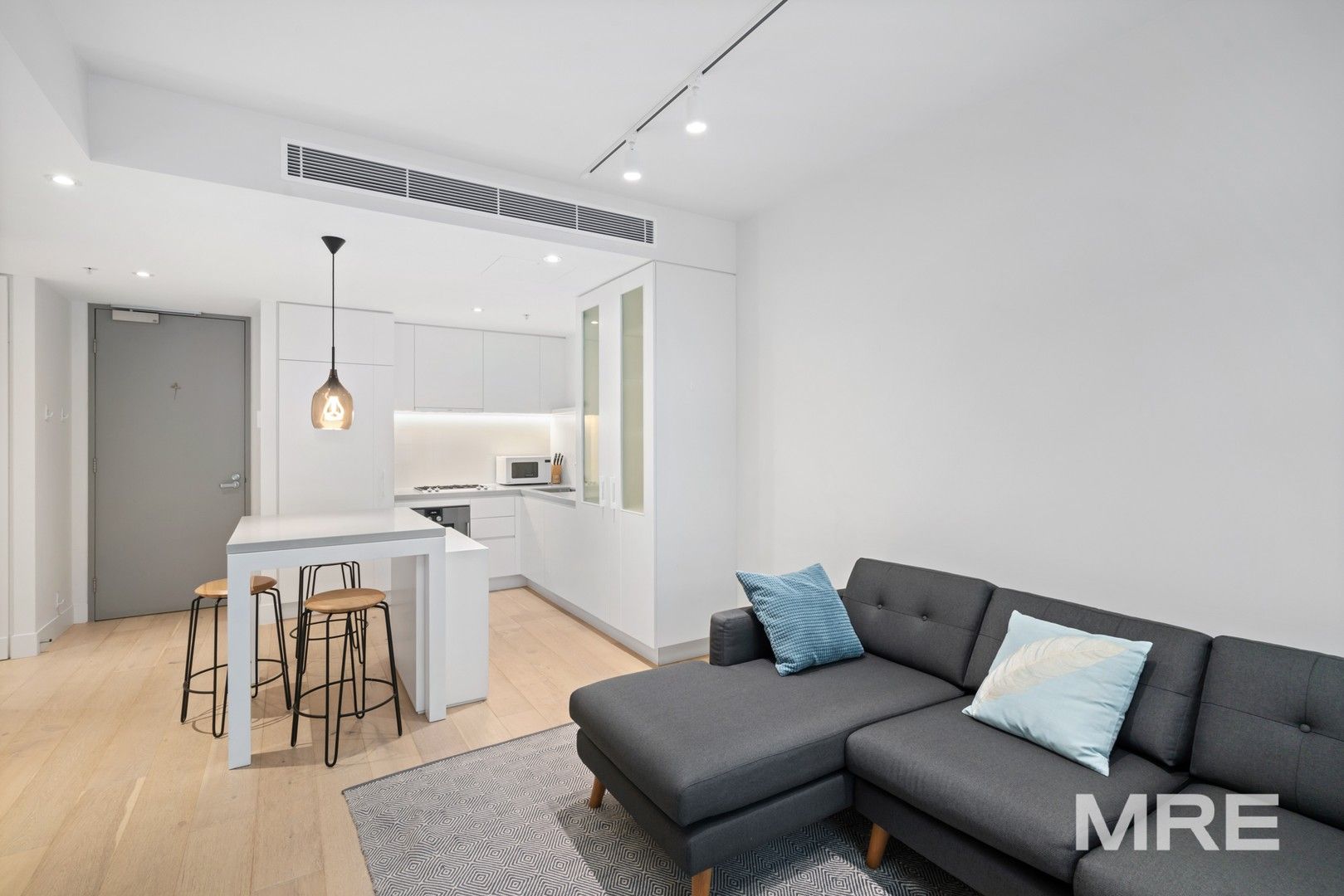 2 bedrooms Apartment / Unit / Flat in 106/1 Dyer Street RICHMOND VIC, 3121