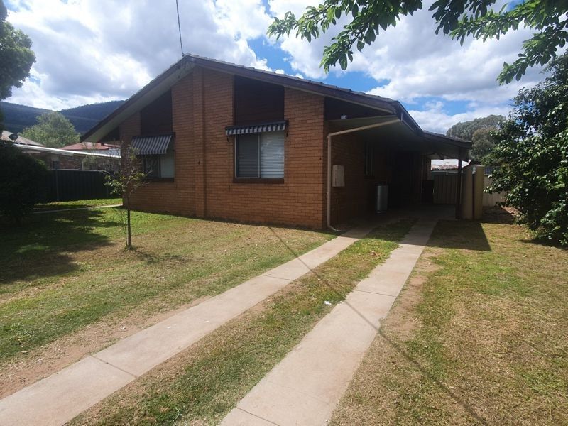 2/4 Haynes Street, Tamworth NSW 2340 Apartment For Rent Domain