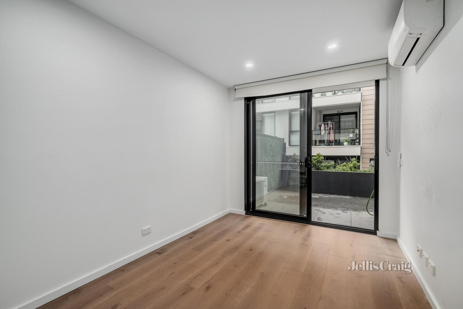 g03/21 Collins Street, Chadstone VIC 3148, Image 2