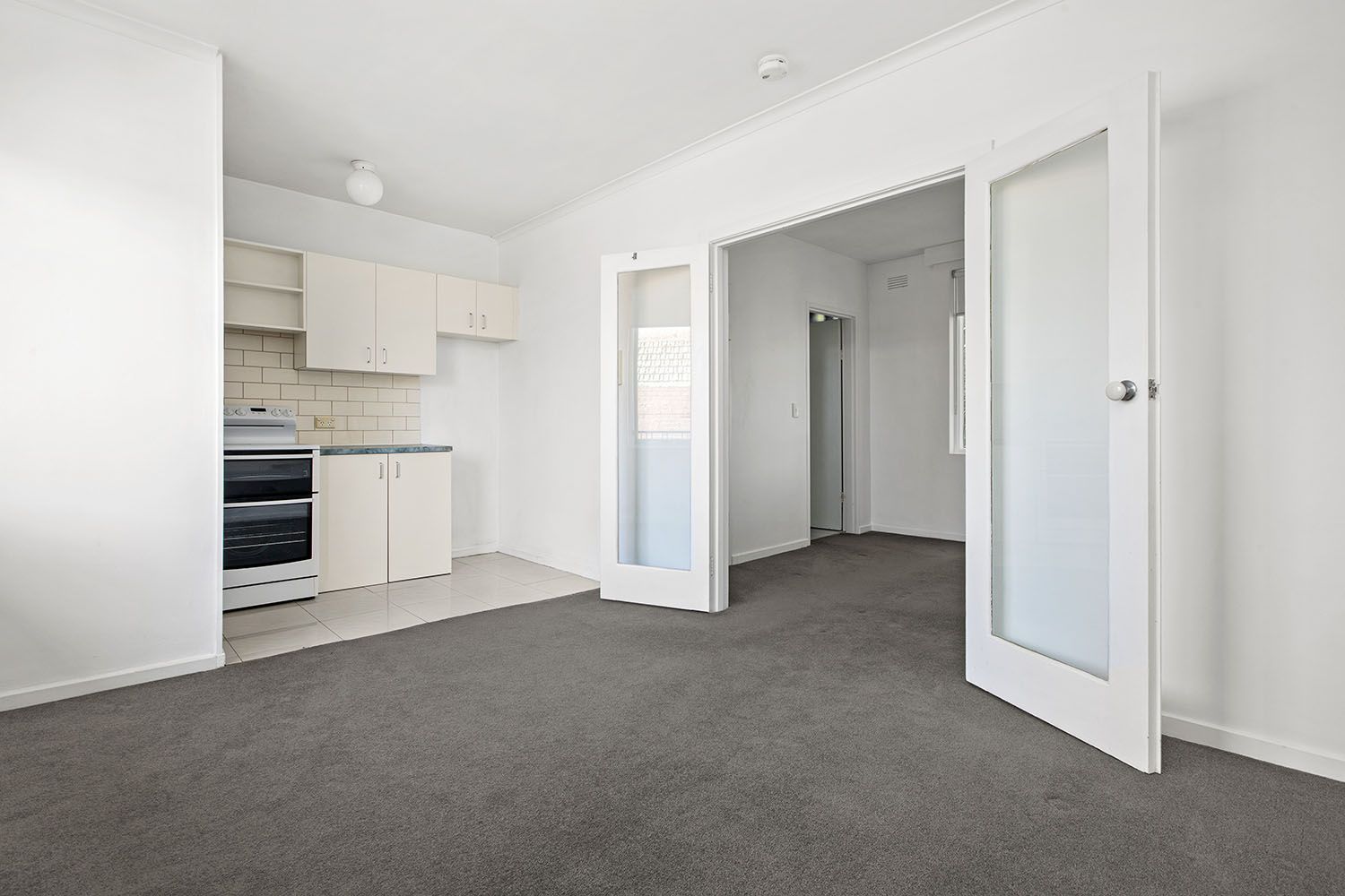 2/56 Carlisle Street, St Kilda VIC 3182, Image 1