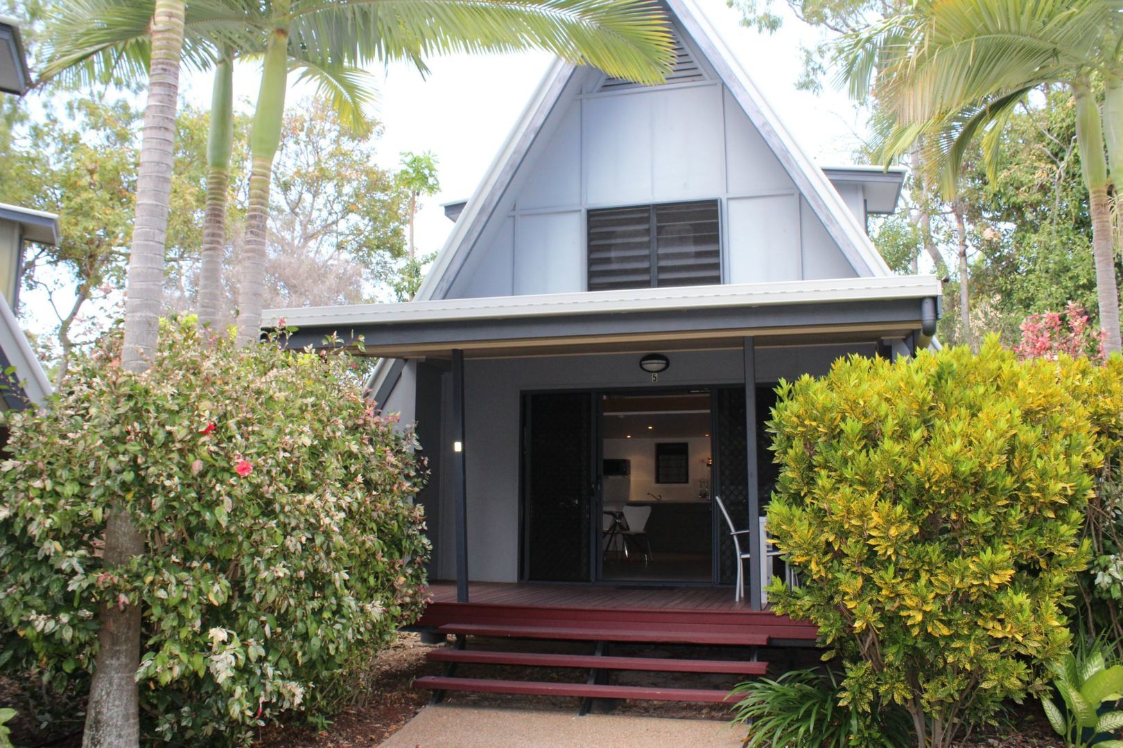 5/42 Yates Street, Nelly Bay, Magnetic Island QLD 4819, Image 2