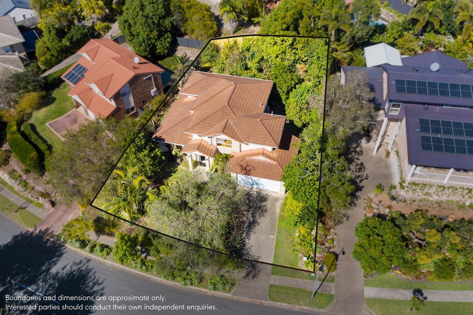 5 bedrooms House in 37 Mungarie Street KEPERRA QLD, 4054