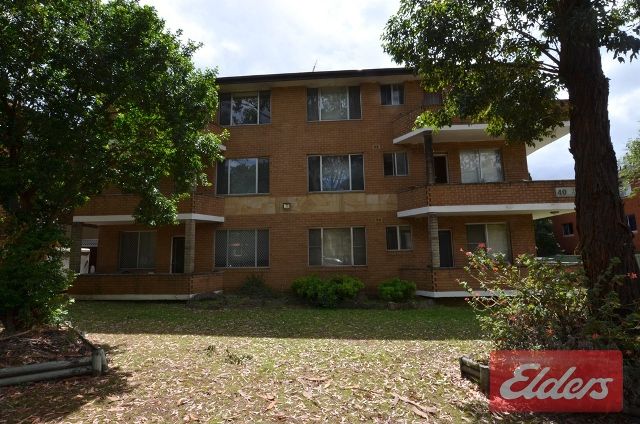 2 bedrooms Apartment / Unit / Flat in 6/40 Wigram Street HARRIS PARK NSW, 2150