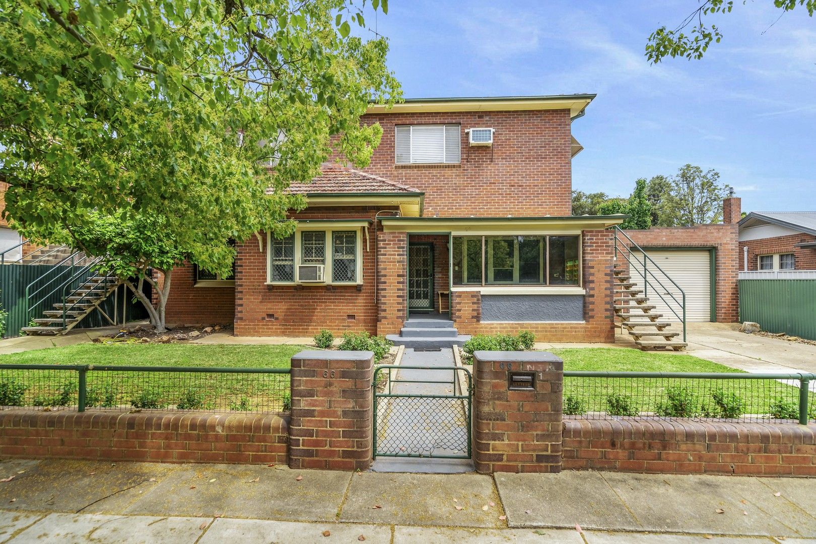 2/66 Urana Street, Turvey Park NSW 2650 Apartment For Rent 250