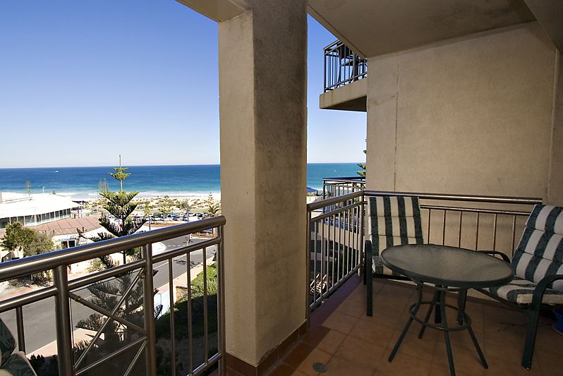 M404/183 West Coast Highway, Scarborough WA 6019, Image 0