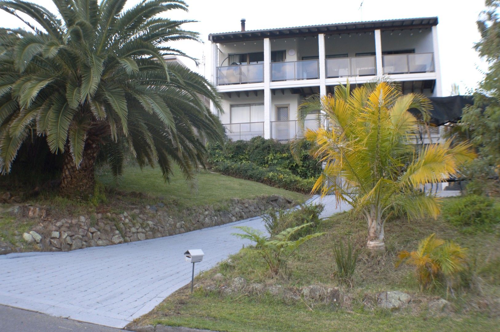 15 Greenwood Avenue, Belmont NSW 2280 Domain