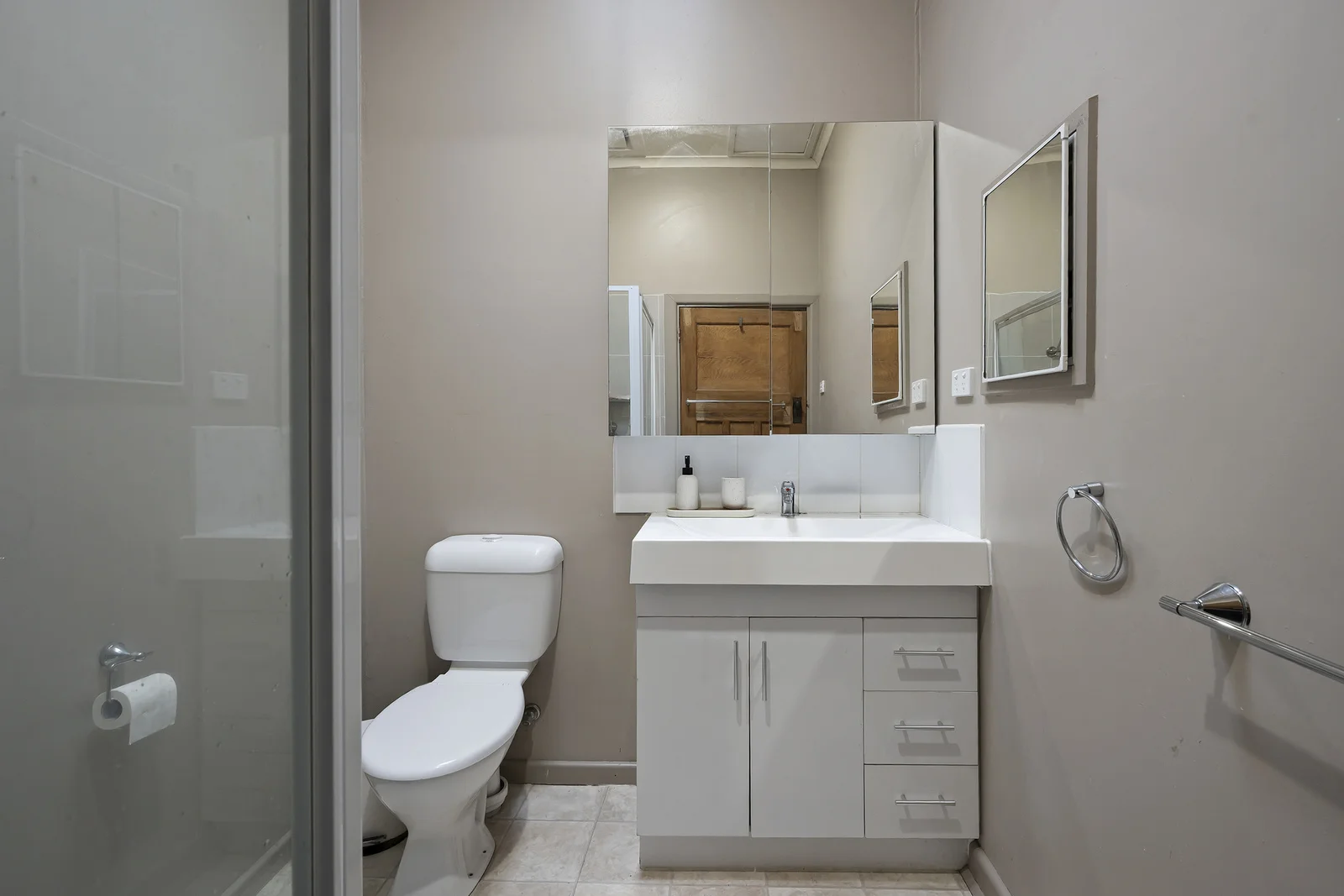 Additional image 10 of 1a White Street, Kennington VIC 3550