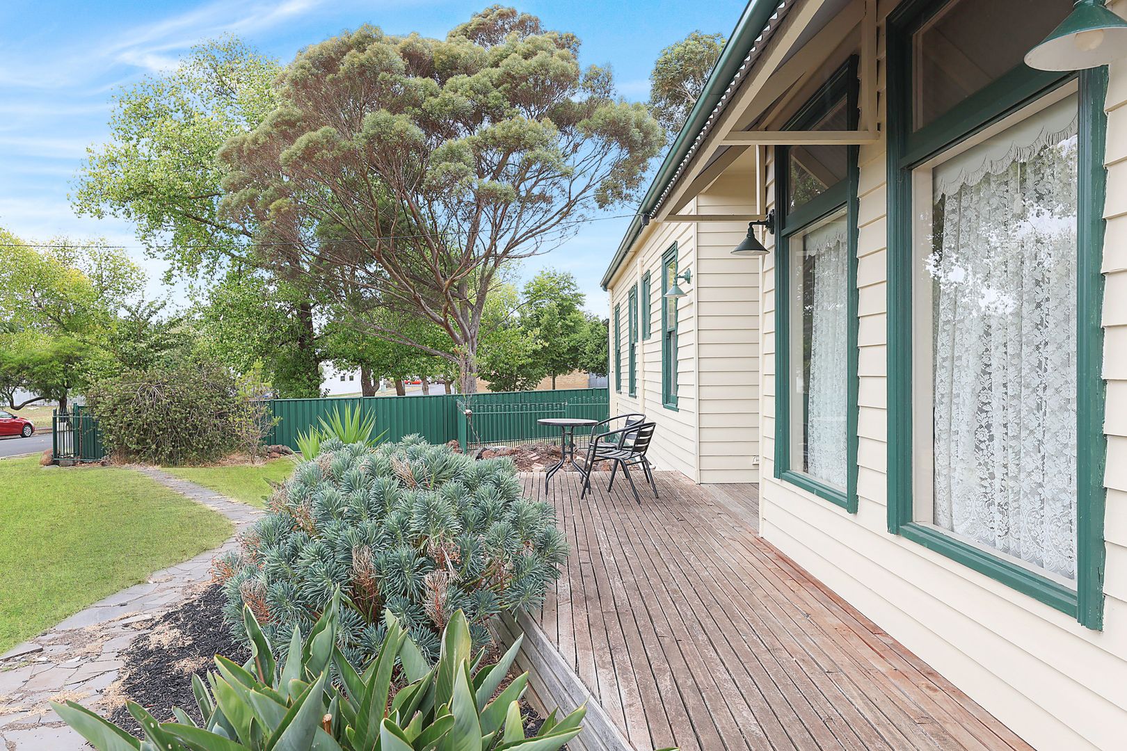 10 Ware Street, Camperdown VIC 3260, Image 2