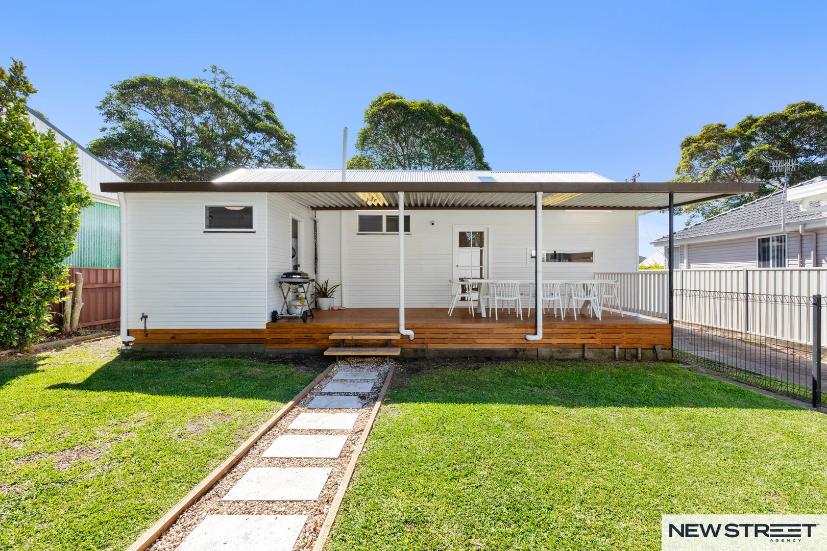 Additional image 2 of 16 Lentara Avenue, Belmont North NSW 2280