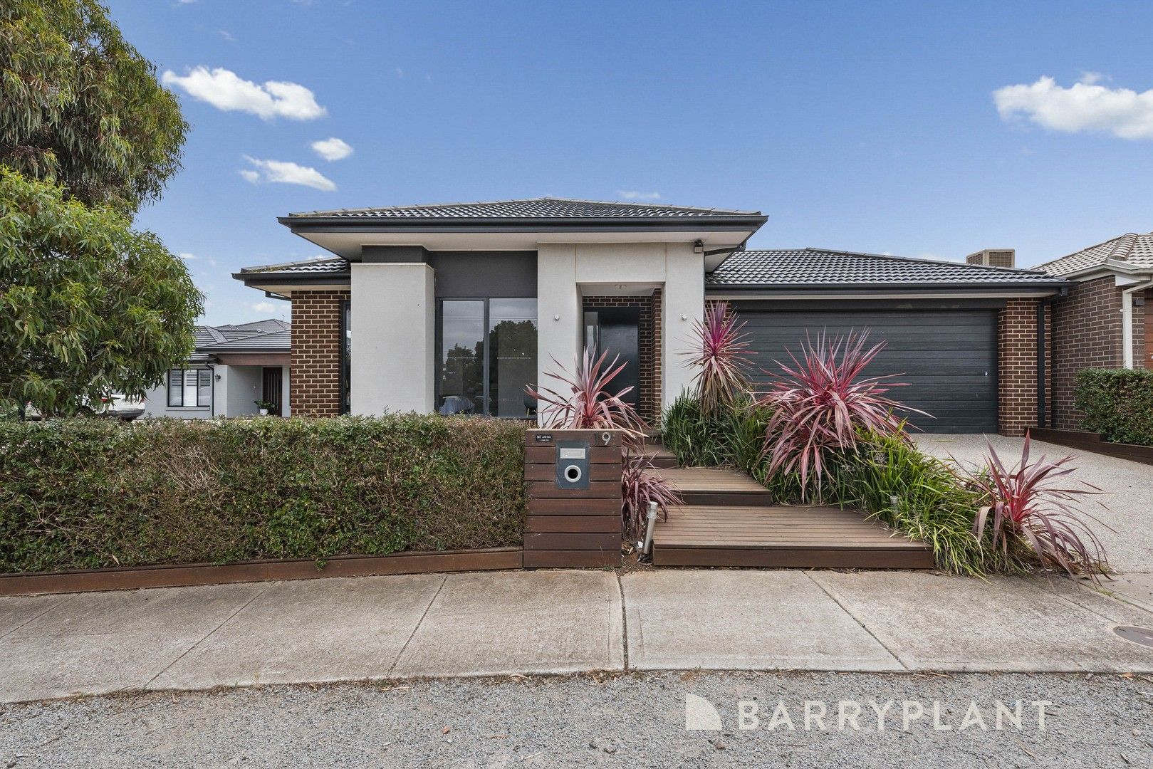 19 Jade Crescent, Cobblebank VIC 3338, Image 0