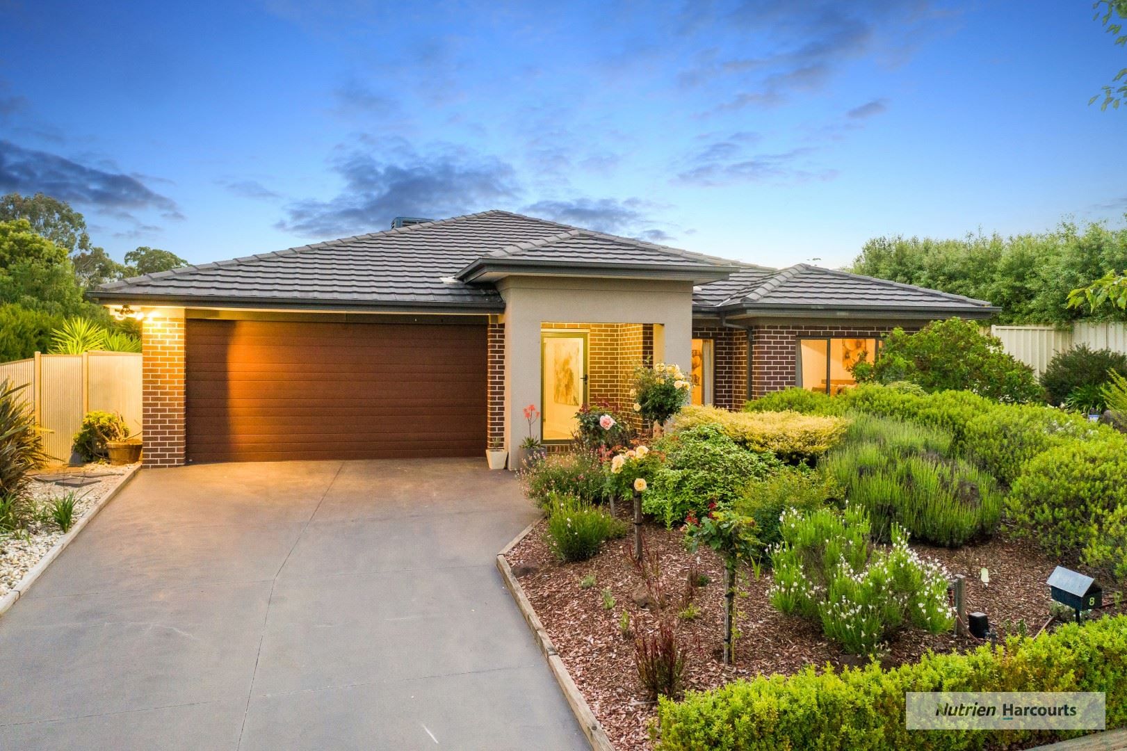 8 Sports Avenue, Kilmore VIC 3764, Image 0