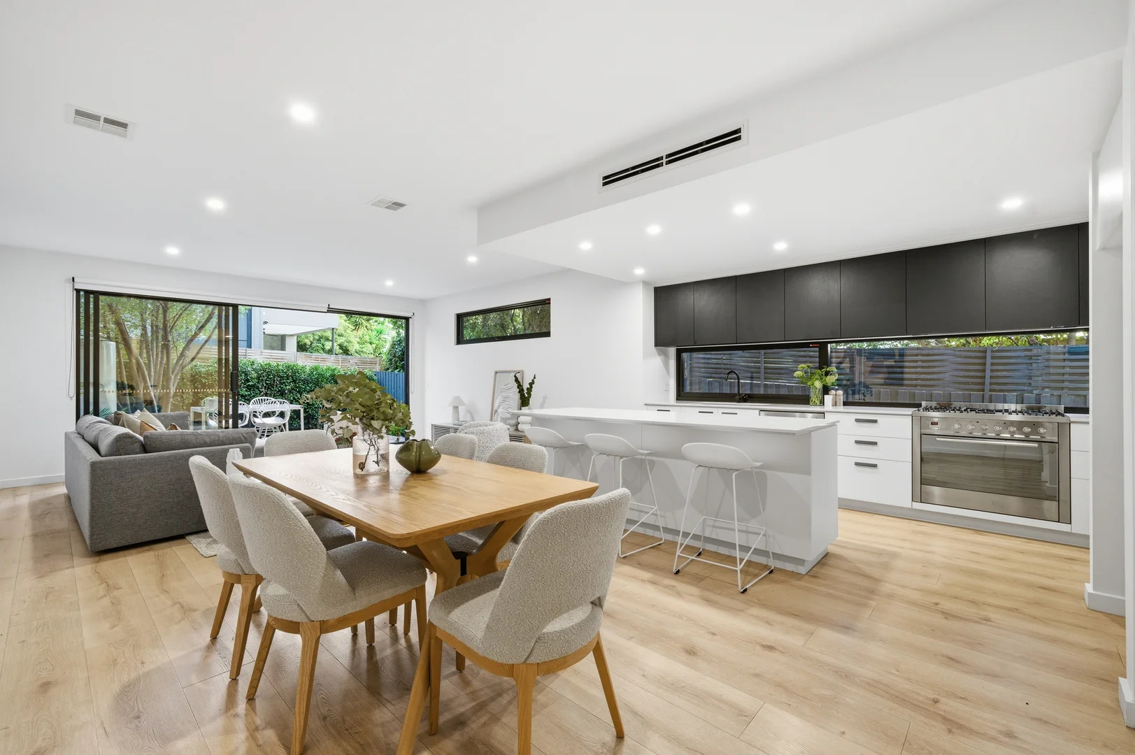 Additional image 3 of 260A South Road, Brighton East VIC 3187