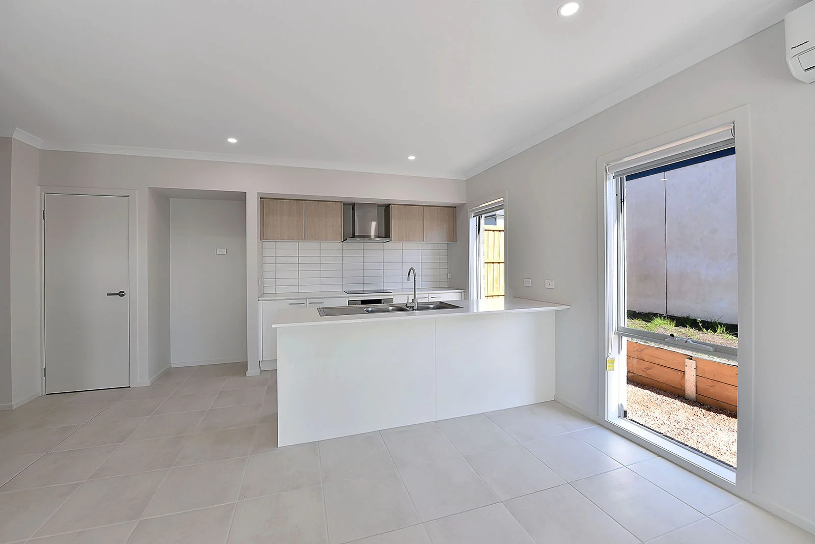 Additional image 3 of 25 Zoe Street, Sunbury VIC 3429