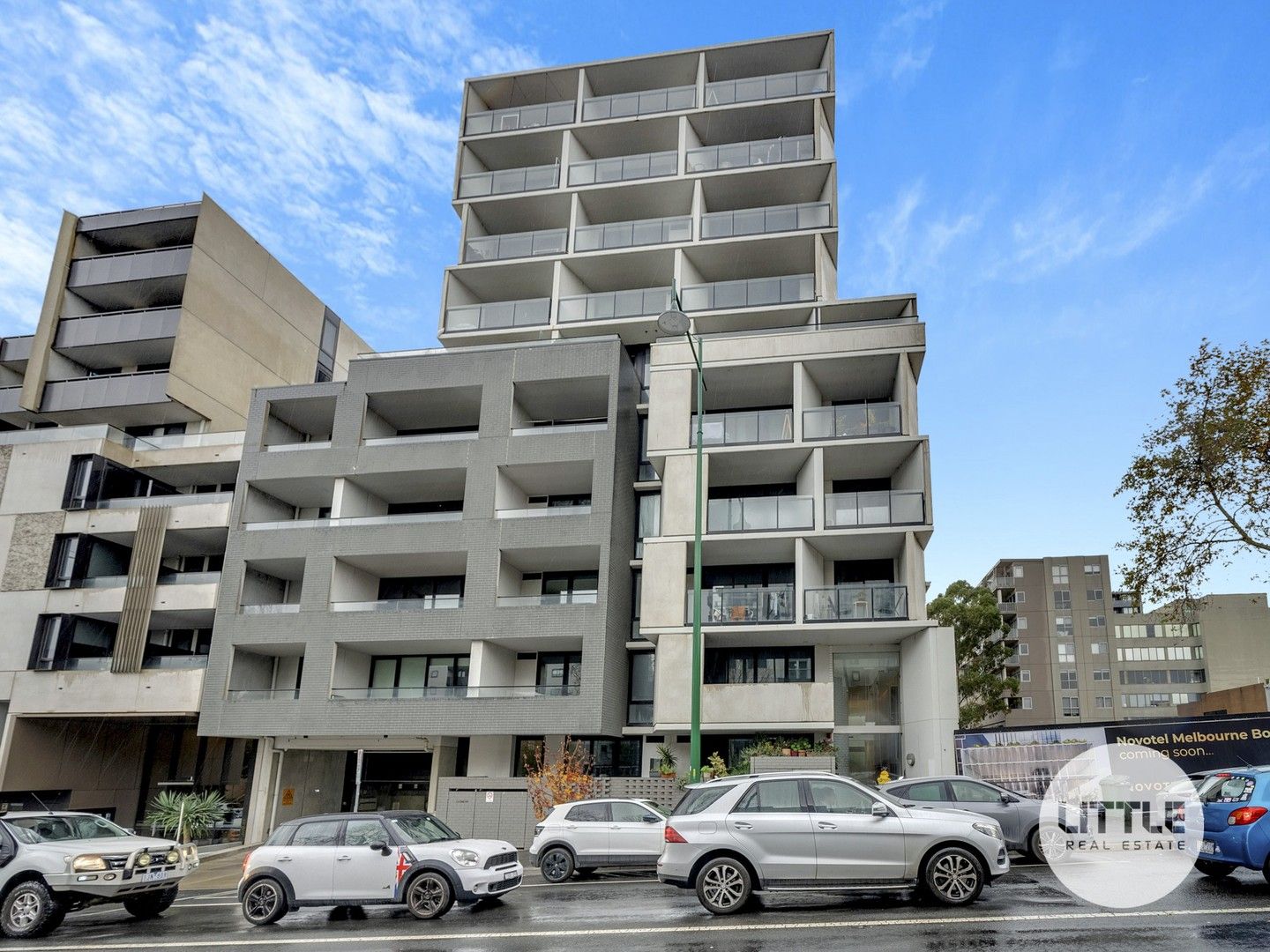 1 bedrooms Apartment / Unit / Flat in 805/710 Station Street BOX HILL VIC, 3128