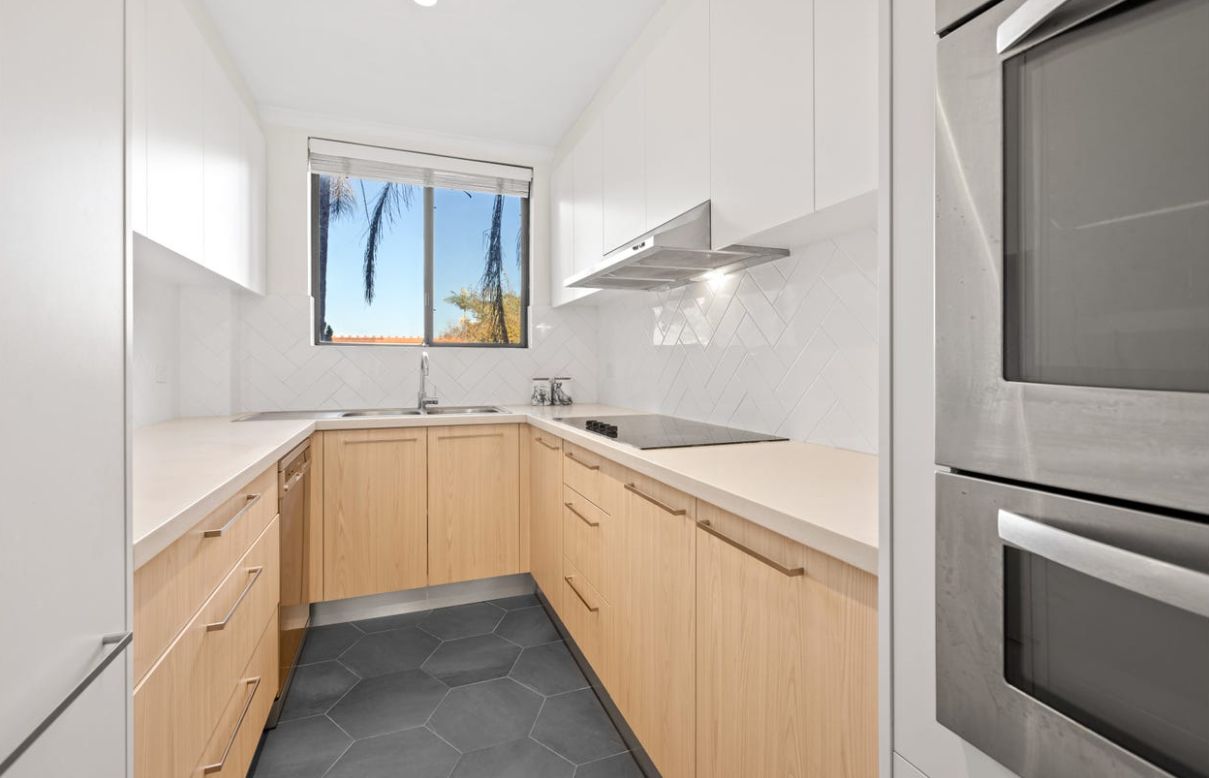 2 bedrooms Apartment / Unit / Flat in 9/40-56 Military Road NEUTRAL BAY NSW, 2089