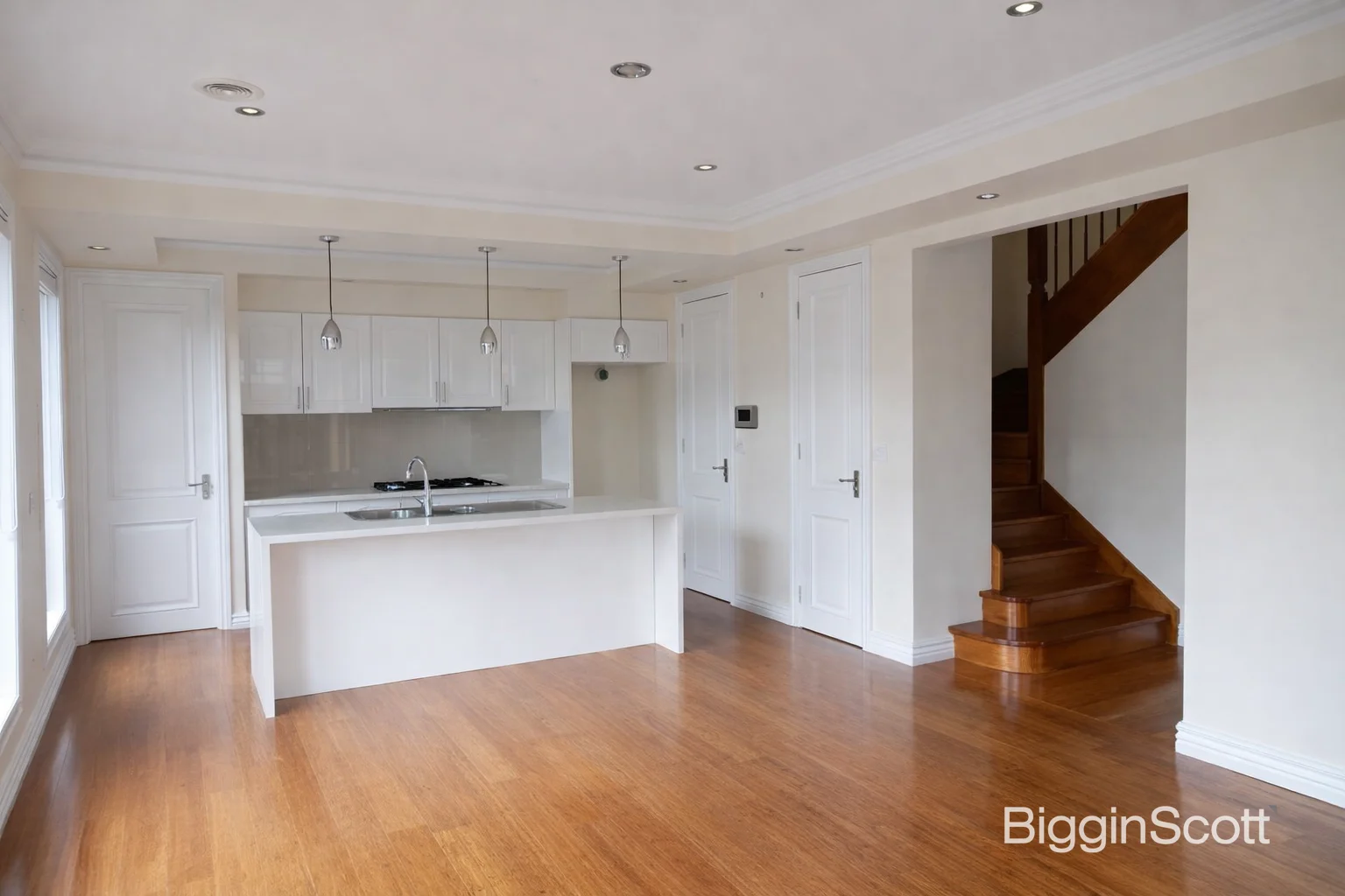 Additional image 3 of 2/175 Highbury Road, Burwood VIC 3125