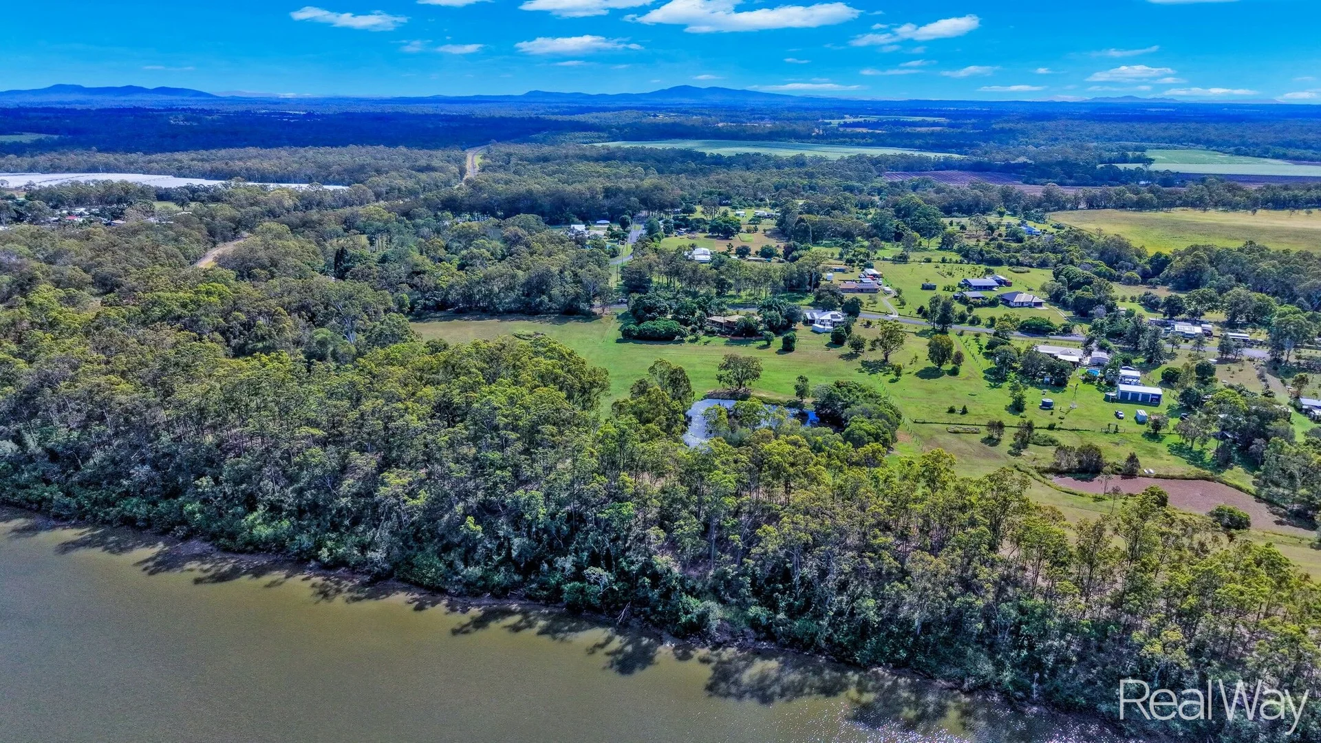 Additional image 43 of 24 Mullers Road, Avondale QLD 4670
