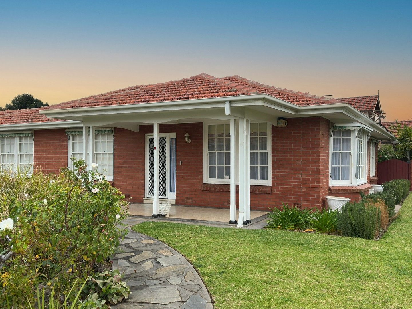 3 bedrooms Block of Units in 4/20 Maturin Road GLENELG SA, 5045