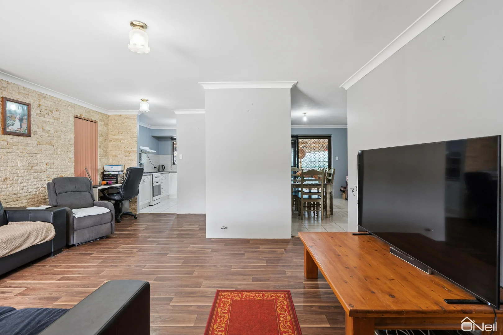 Additional image 10 of 7 Montrose Circle, Camillo WA 6111